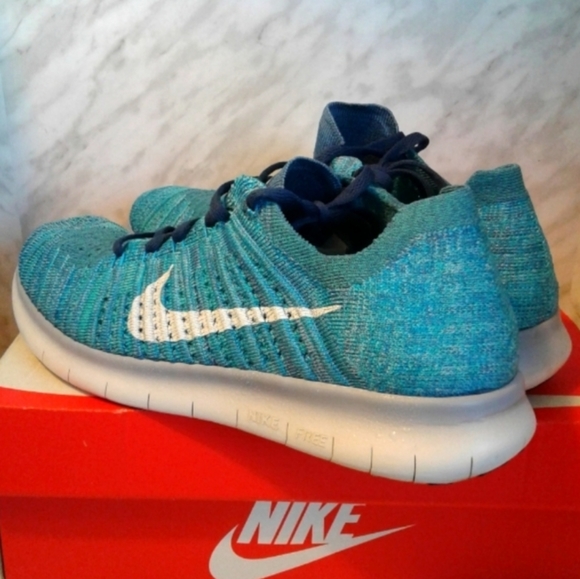 Nike Free RN Flyknit Women's 9.5 mens size 8 Running Shoes 831070-404 Blue White - Picture 3 of 7